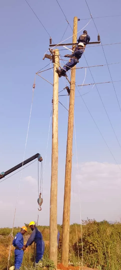 Electrical Power Distribution and Transmission